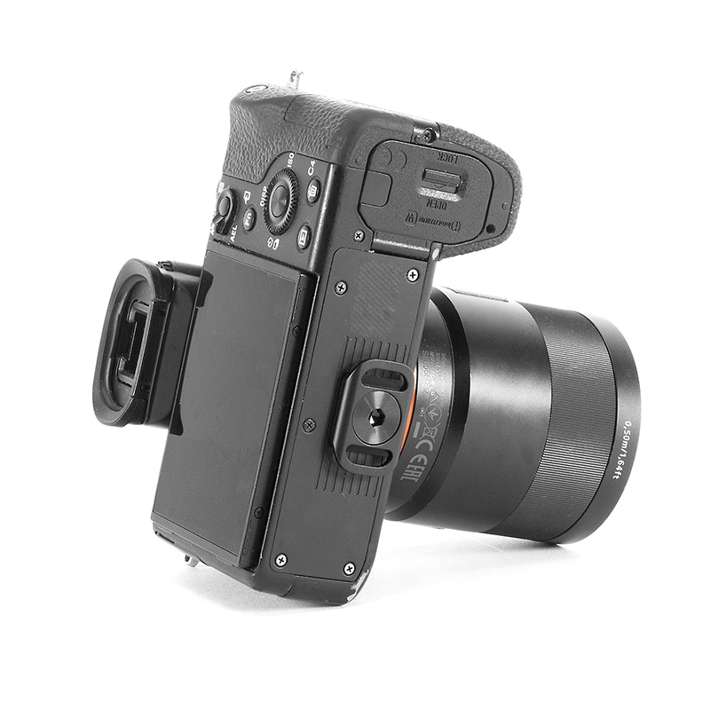 Peak Design Leash Black - Sangle multifonctionnelle pour appareils photo hybrides, reflex d'entrée de gamme, etc.