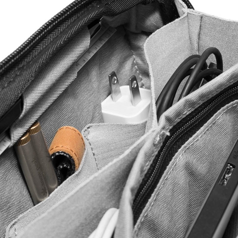 Peak Design Tech Pouch - Noir - Pochette de rangement pour smartphones, câbles, etc.