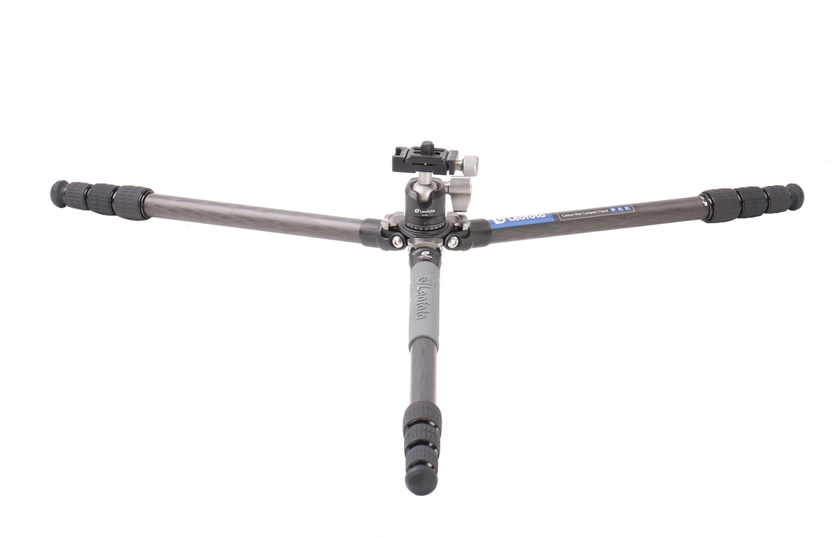 Leofoto Ranger EF-224C + tête à rotule LH-25 et trépied en carbone
