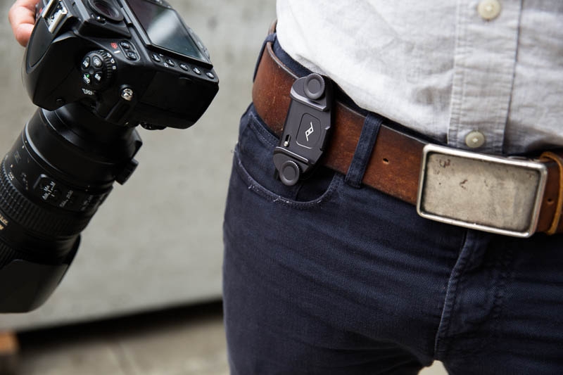 Peak Design Capture Clip v3 Noir - Clip permettant de porter des appareils photo reflex numériques (DSLR) ou hybrides (DSLM) sur des sangles ou des ceintures