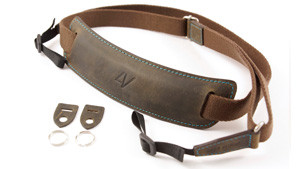 4V Design Lar4V Design Large Neck Strap Kit Lusso Tuscany Leather Green/Cyan (K)