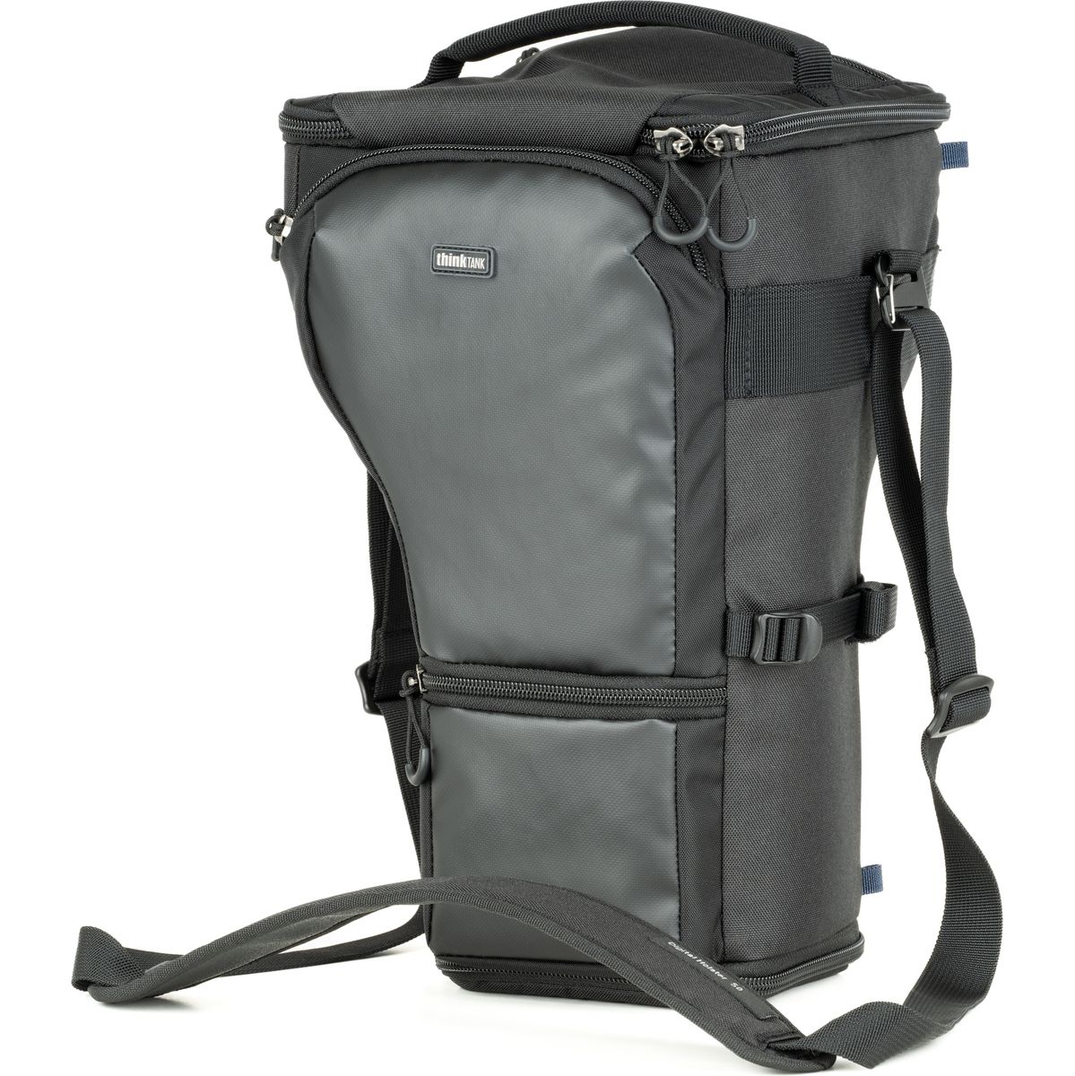 Schwarzes Kamera-Holster mit Tragegriff, Schultergurt und mehreren Reißverschlussfächern.
