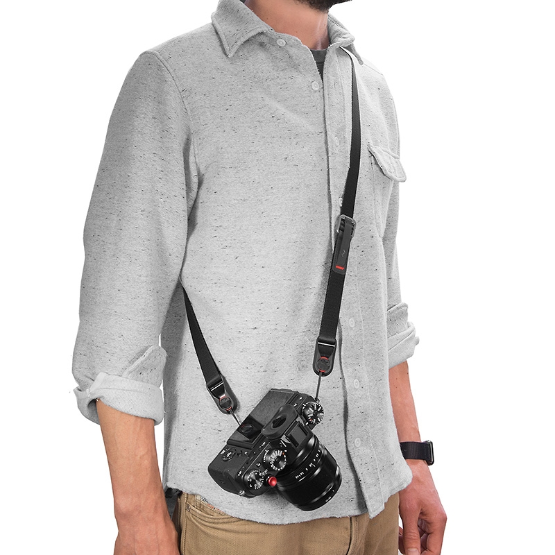 Peak Design Leash Black - Sangle multifonctionnelle pour appareils photo hybrides, reflex d'entrée de gamme, etc.
