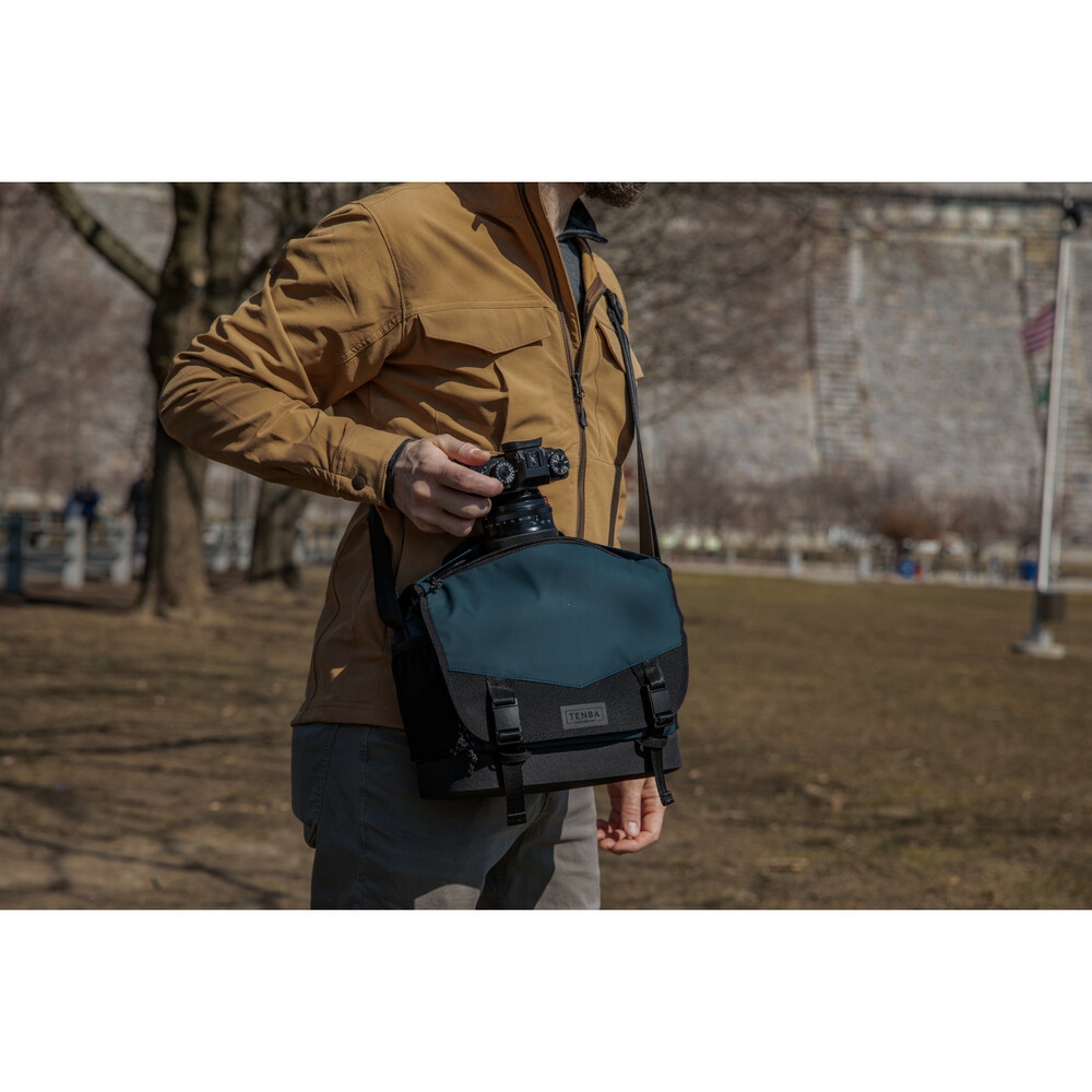 Sacoche Tenba DNA 9 Slim Messenger, bleu