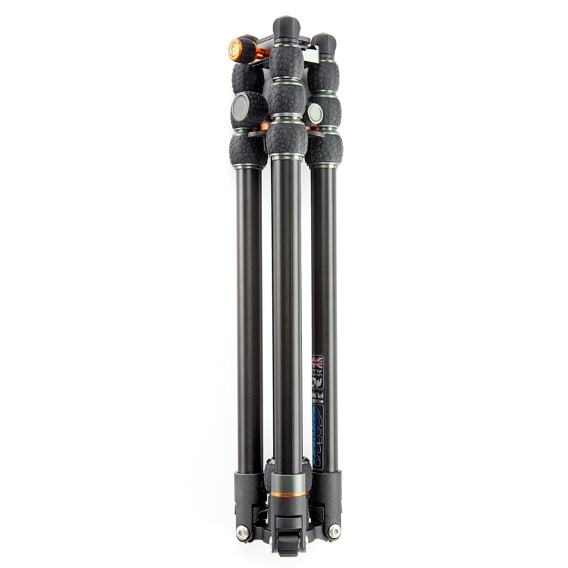 Trépied de voyage polyvalent « Punks Anarchy Travis » de 3 Legged Thing en aluminium avec rotule AirHed Neo noire, monopode inclus