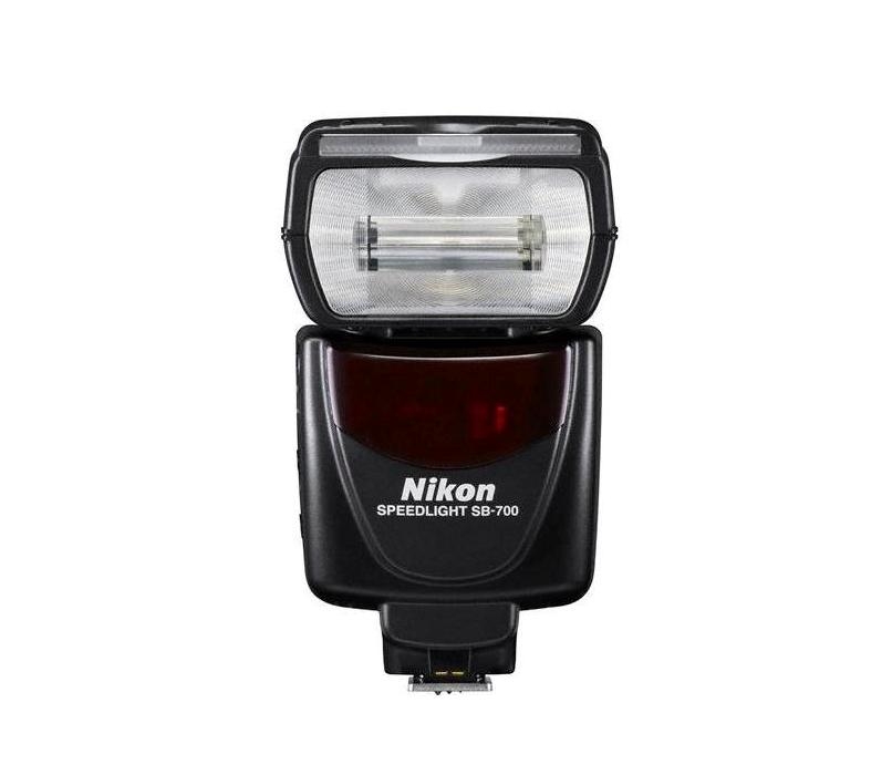 Flash Nikon SB-700