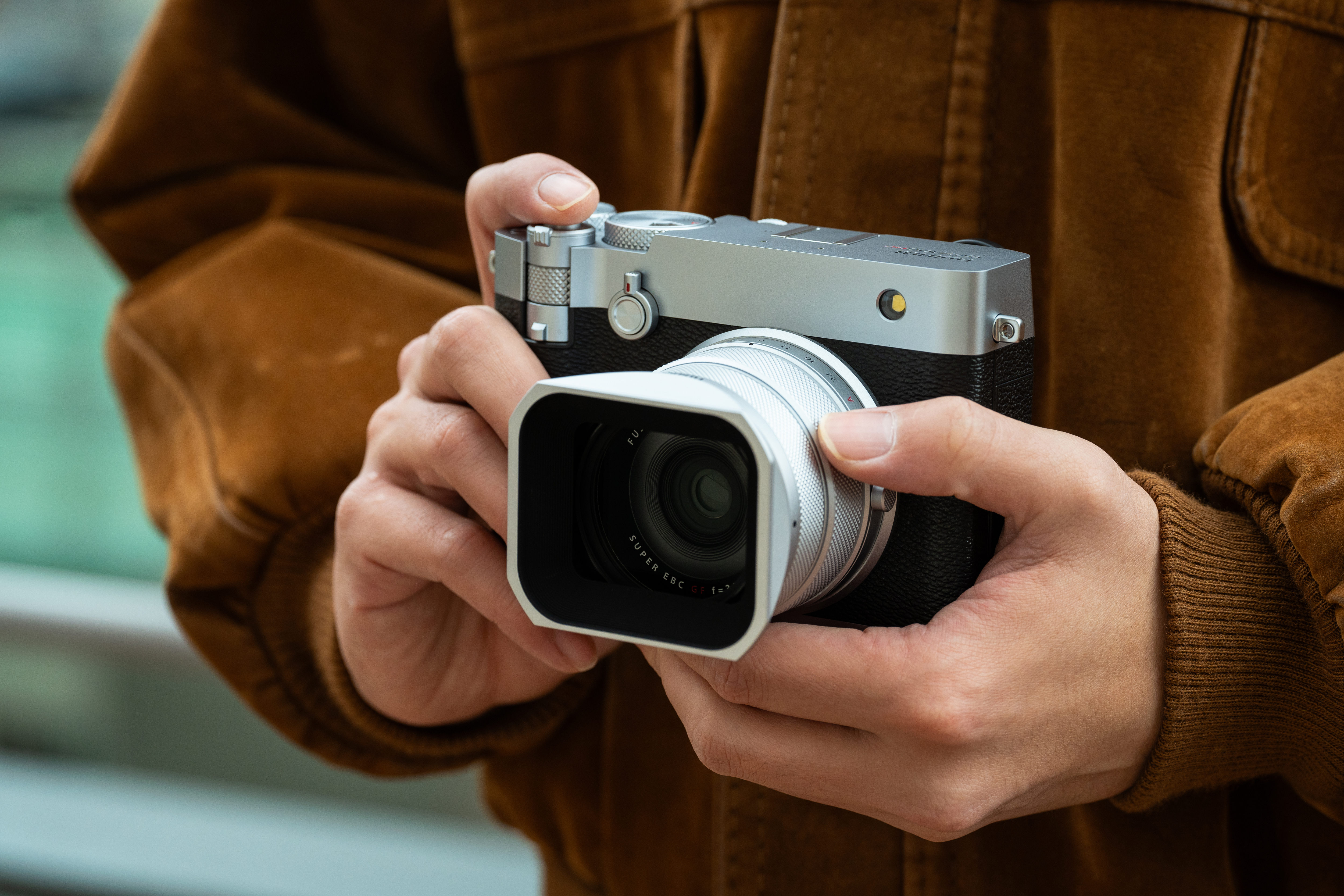 Fujifilm GFX 100RF silber