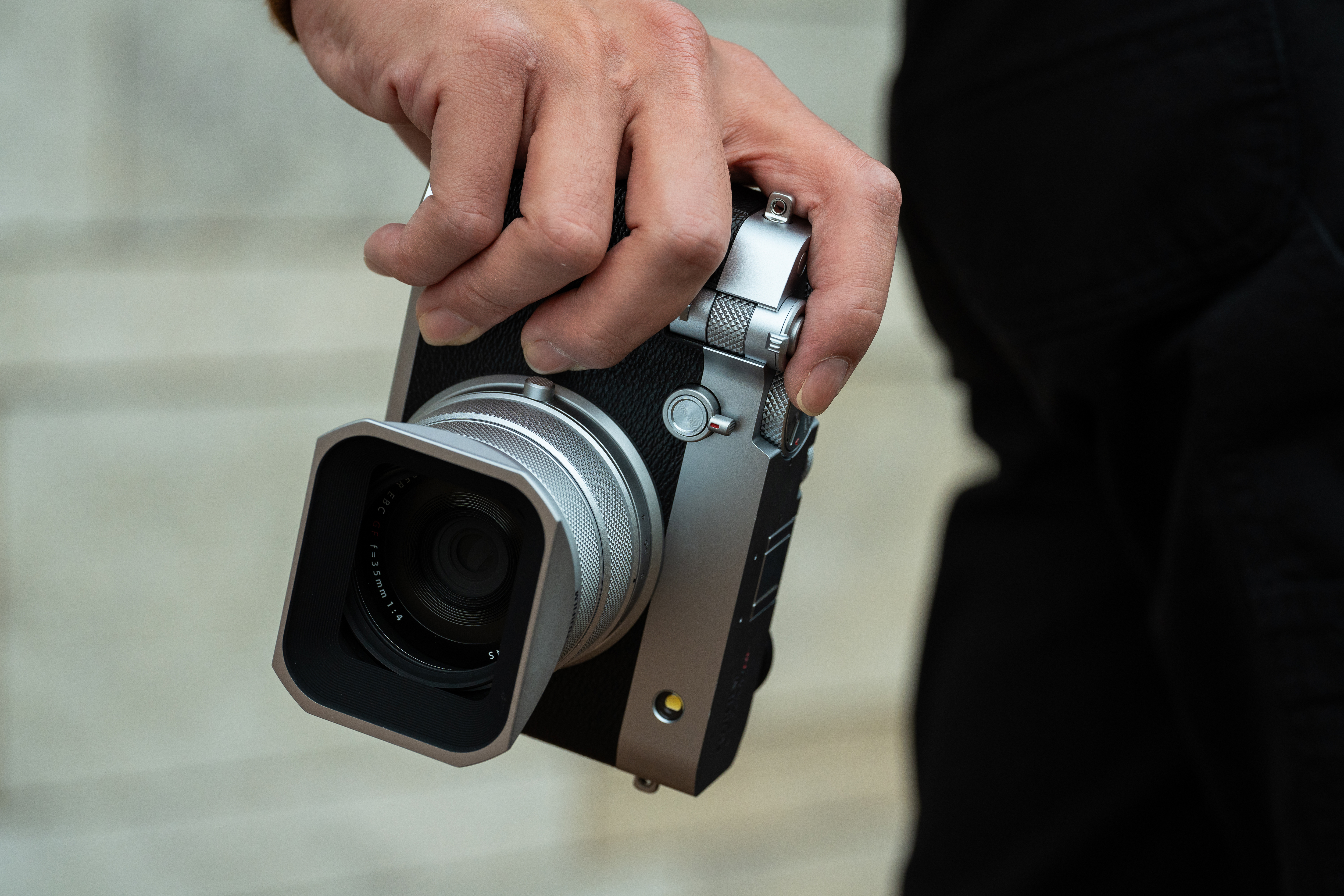 Fujifilm GFX 100RF silber
