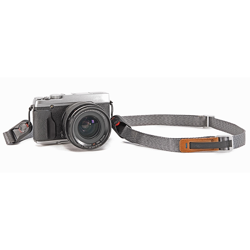Peak Design Leash Ash - Sangle multifonctionnelle pour appareils photo hybrides, reflex d'entrée de gamme, etc.